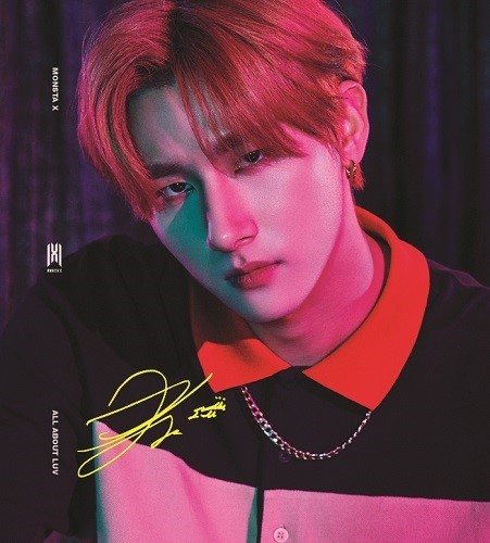 MONSTA X - ALL ABOUT LUV [I.M - Standard Casemade Book 2] [輸入盤]